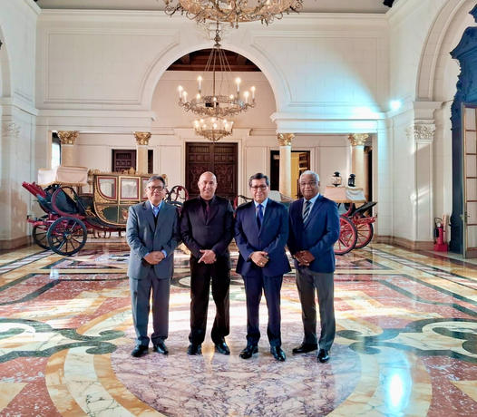 El presidente del CONEP, junto a representantes de UNICEP y SBP, se reunió con la presidenta de la República, Sra. Dina Boluarte.